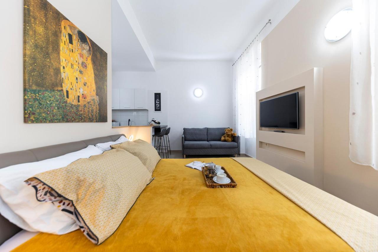 Apartments & Rooms Kolovare Beach 3, Ζαντάρ Εξωτερικό φωτογραφία