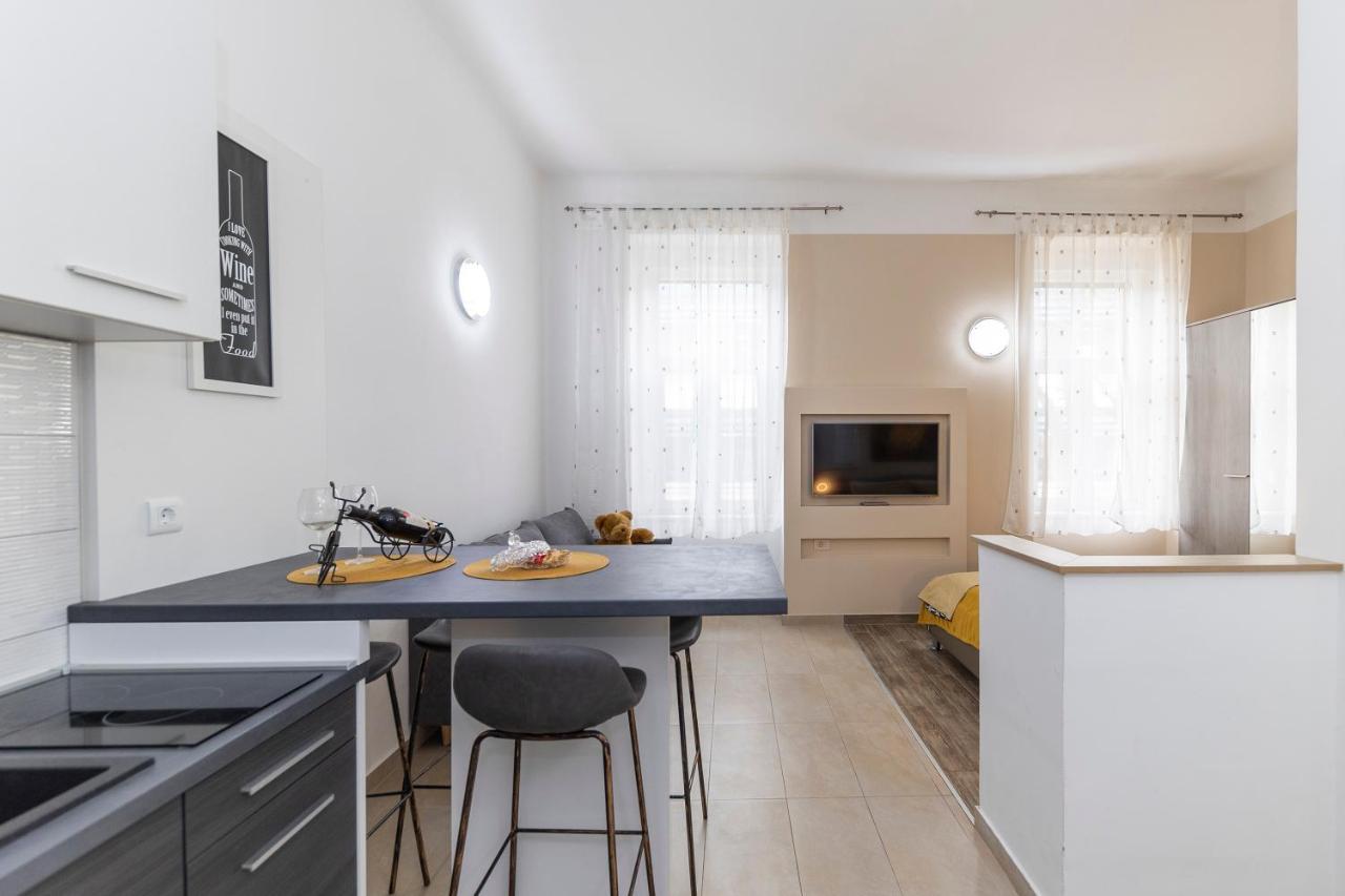 Apartments & Rooms Kolovare Beach 3, Ζαντάρ Εξωτερικό φωτογραφία